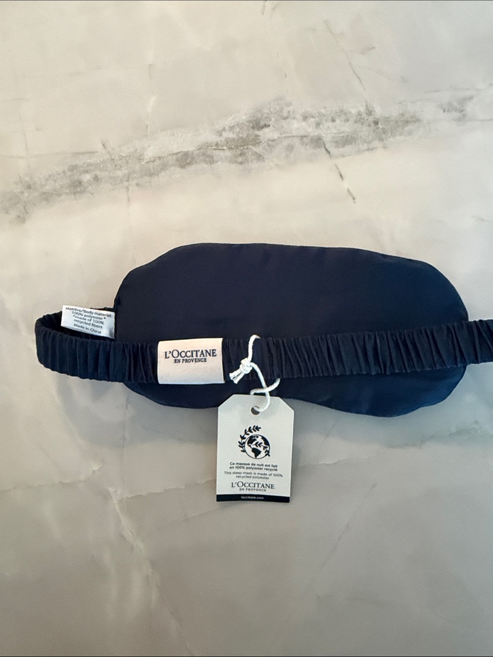 L’Occitane Sleep Mask - Picture 3 of 4